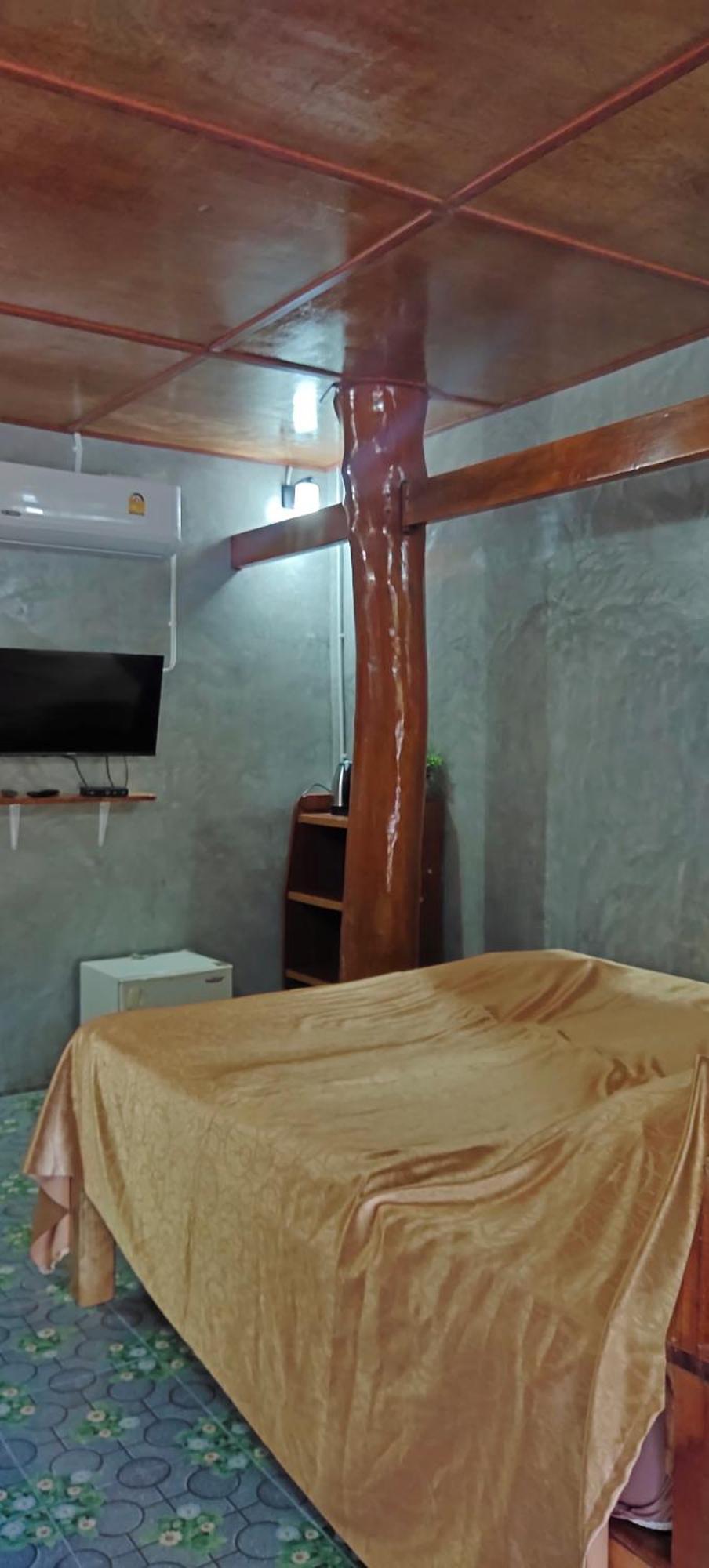 ลีลา โฮมสเตย์ Leela Homestay Chang Klang District Exterior foto